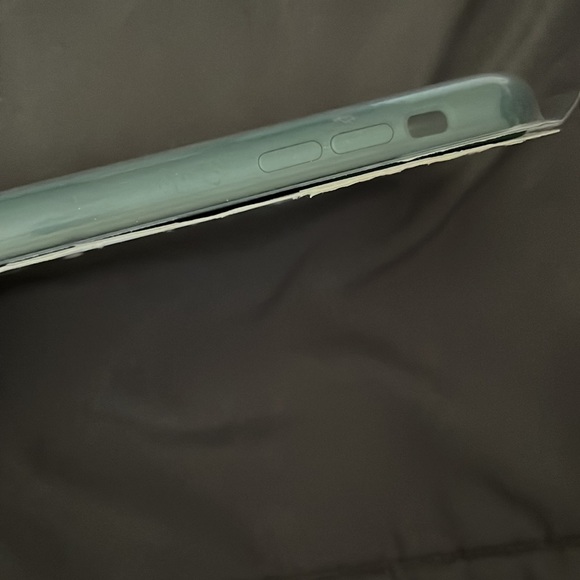 iPhone 11 Dark Green Case - Picture 6 of 8